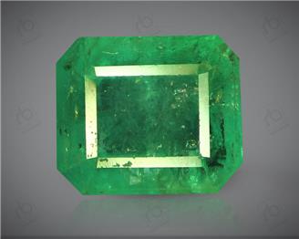 Natural Emerald / Panna Certified 4.07 Cts. ( 89420 )